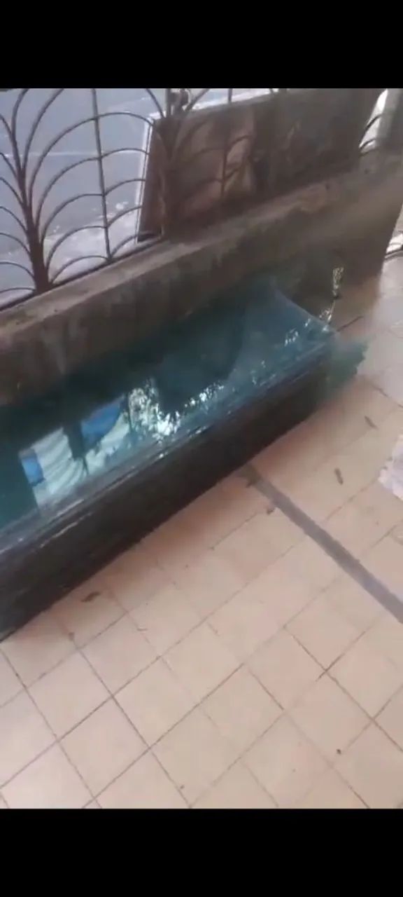 Peça de vidro 15 reais a unidade