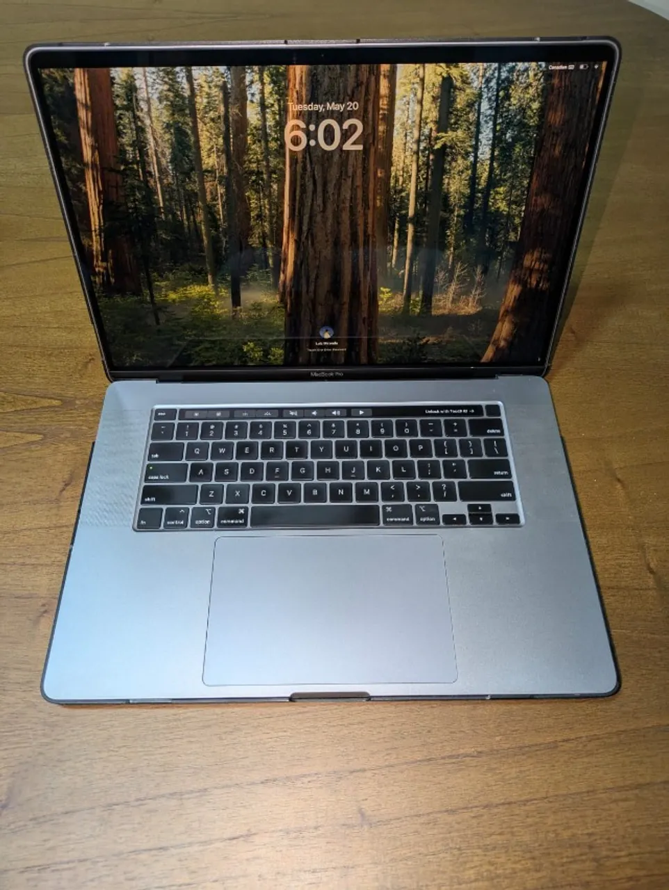 Laptop - MacBook Pro 16" Core i9 - 32Gb - Radeon 5600M 8Gb