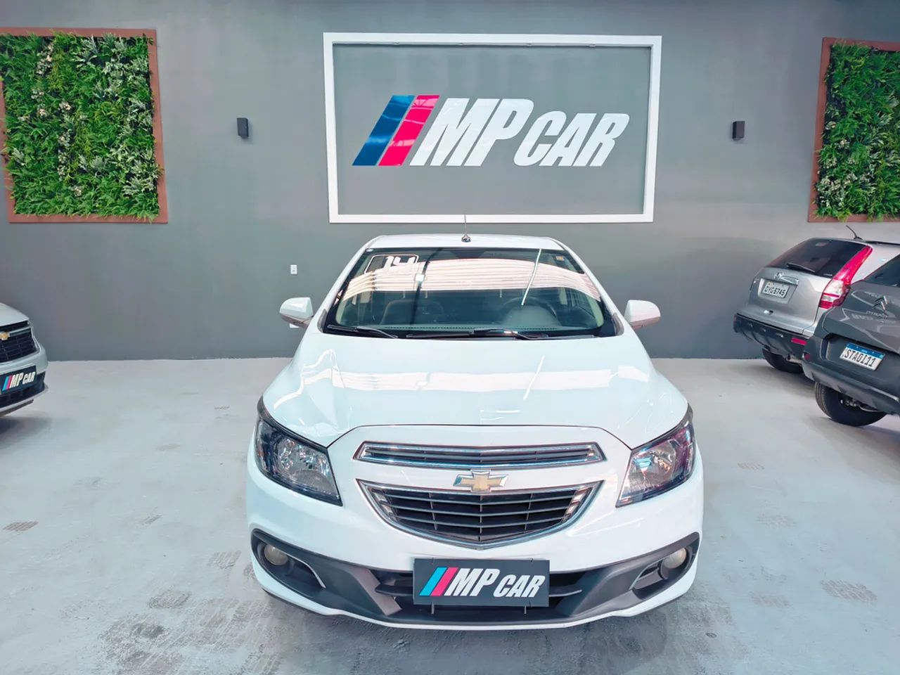 Chevrolet Prisma Sed. LT 1.0 8V Flexpower 4P 2014 - Foto 3