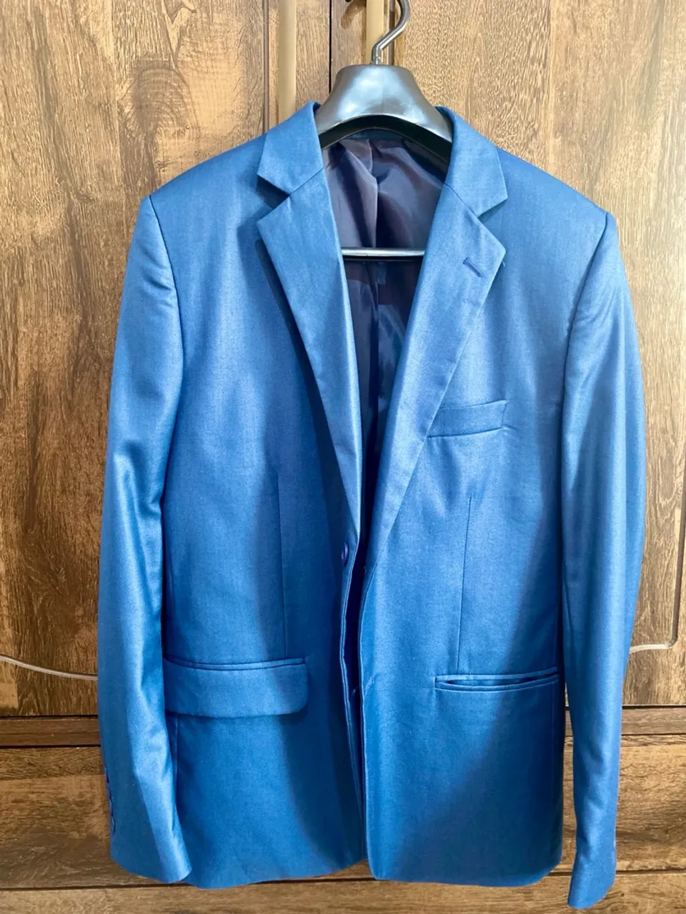 Terno Slim Azul Elegante - Perfeito para ocasiões especiais!