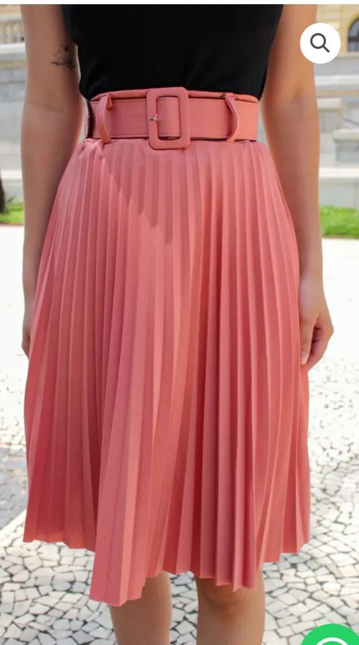 Saia Plissada Rosa com Cinto Roupas Conjunto Ademar Maldonado