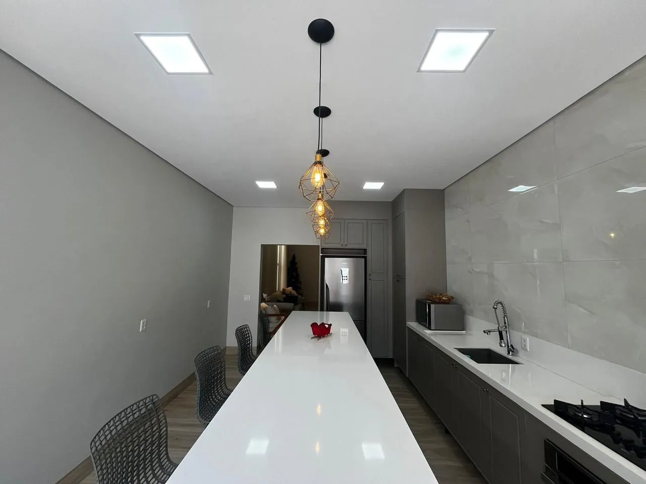 Pra Cima, Magnífica Casa para alugar