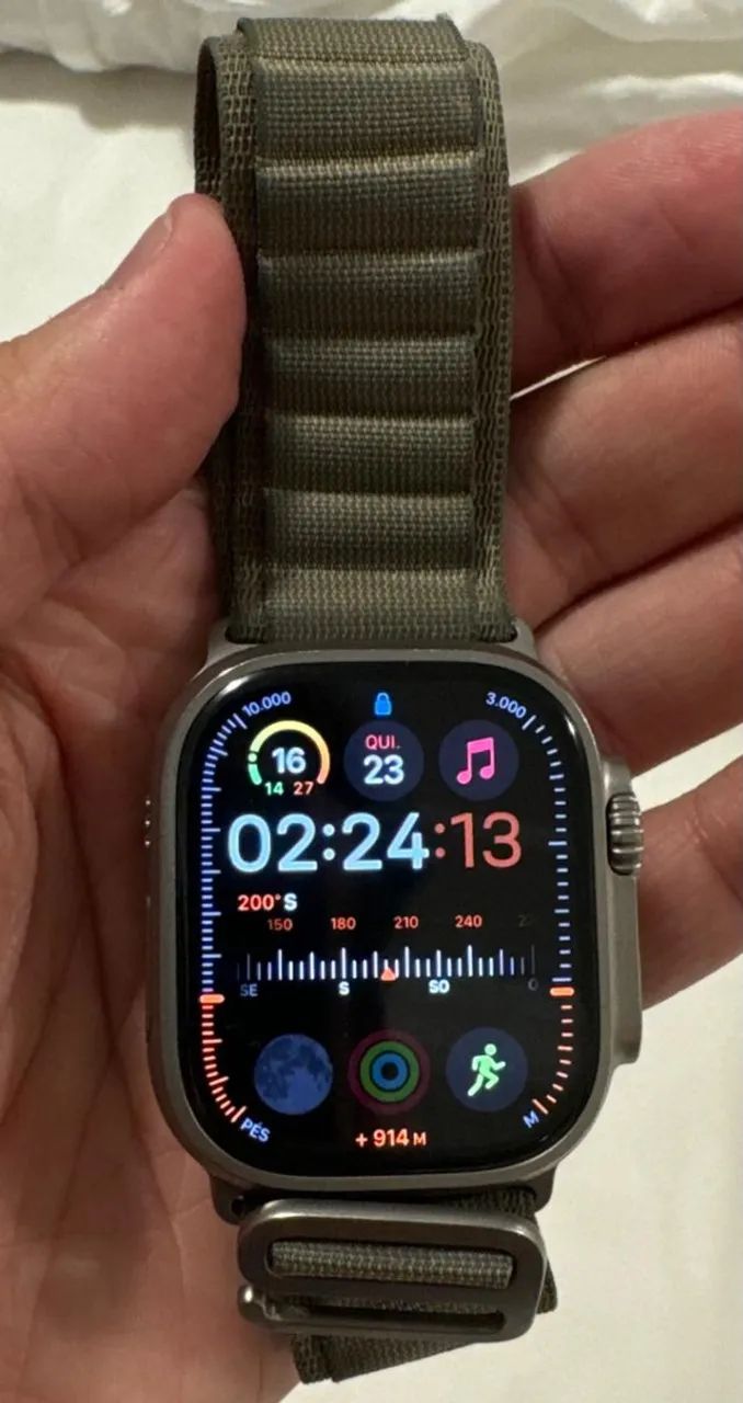 Apple Watch Ultra 2 - Foto 2