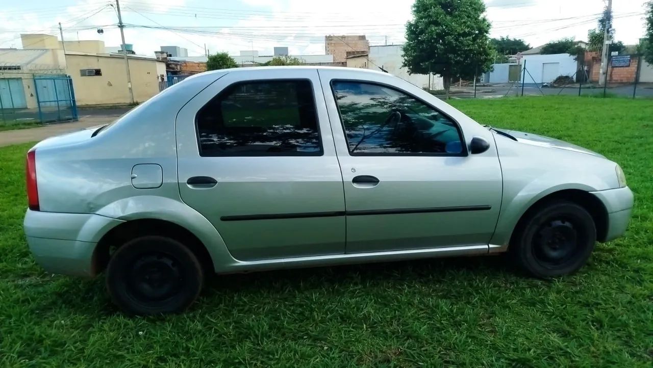 Renault Logan 1.0 16v 2008 - Foto 4