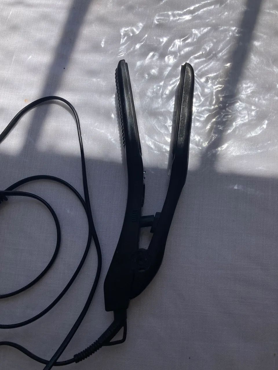 Chapinha prancha britania funciona perfeitamente 