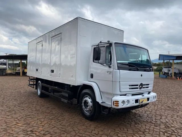MB 1718 4x2 - Foto 2