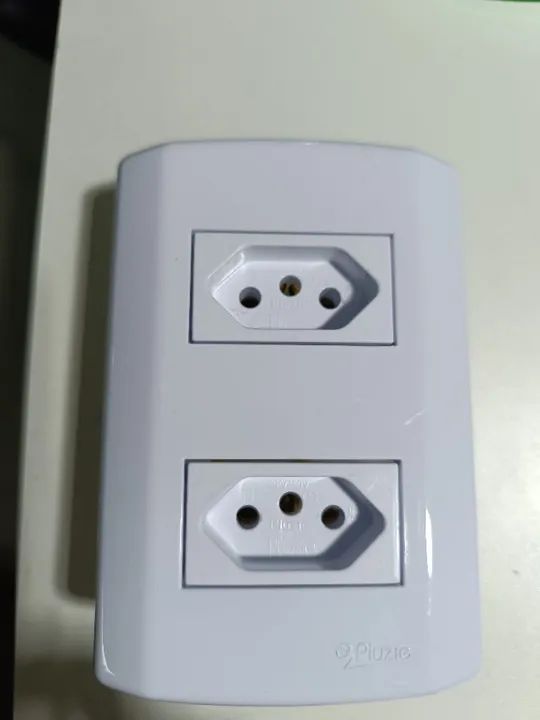 TOMADAS E INTERRUTORES - Foto 2