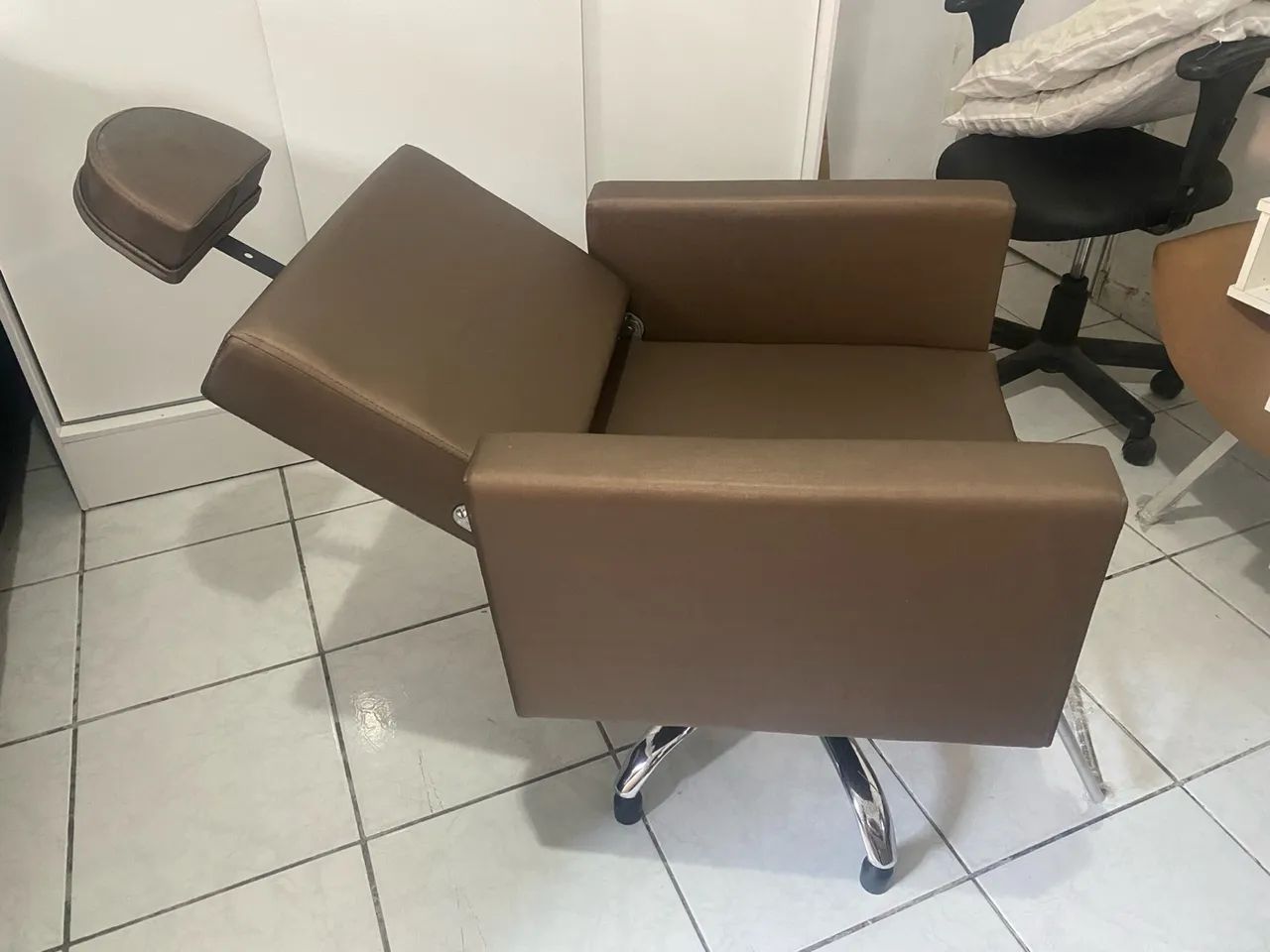 POLTRONA DE SALÃO  - Foto 3