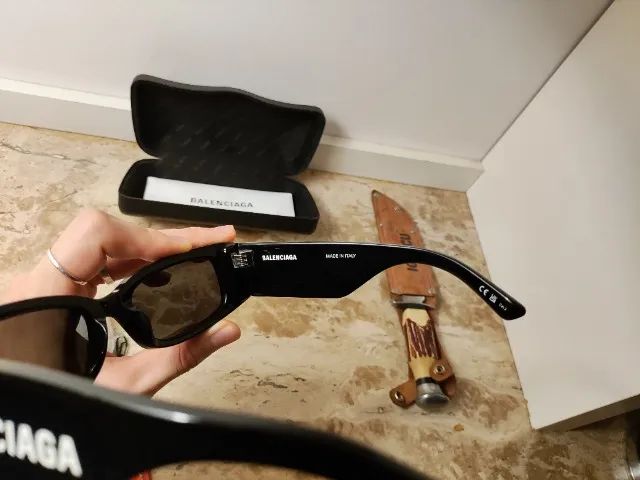 Oculos Balenciaga Original Com Certificado - Foto 3