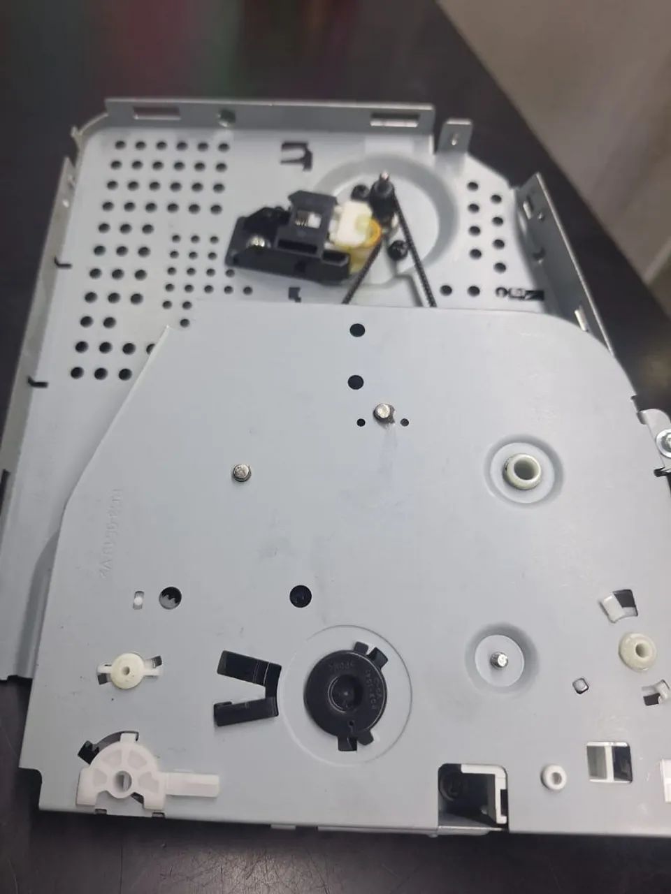 Lateral com jogo de engremagem e motor hp m12w  - Foto 3