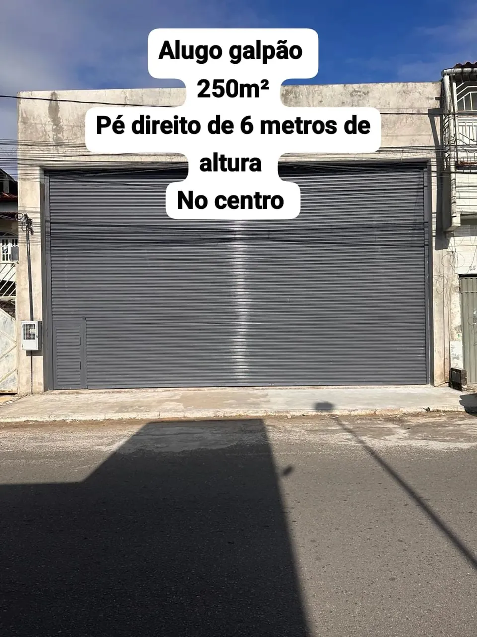 ALUDO GALPÃO NO CENTRO DE CAMAÇARI -
