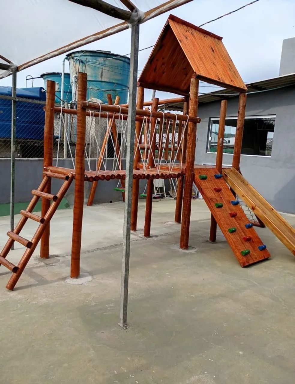 Playground parquinho de madeira completo  - Foto 3