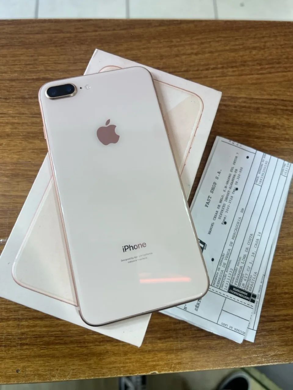 Iphone 8 Plus 64 Giga, aparelho todo original com caixa e nota fiscal