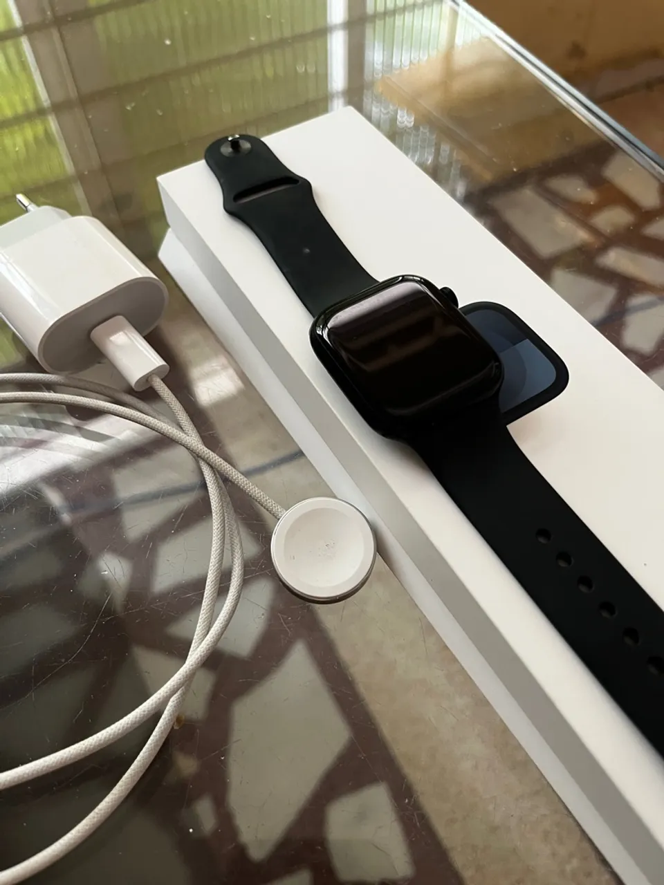 Apple Watch Series 9 - Completo na Caixa
