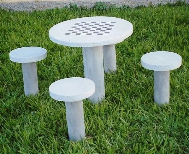 Conjunto mesa redonda 0,8m com 4 banquetas - Foto 2