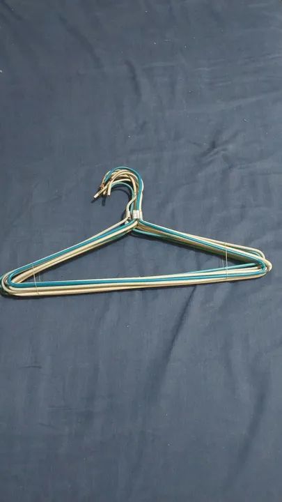 9 cabides  - Foto 4