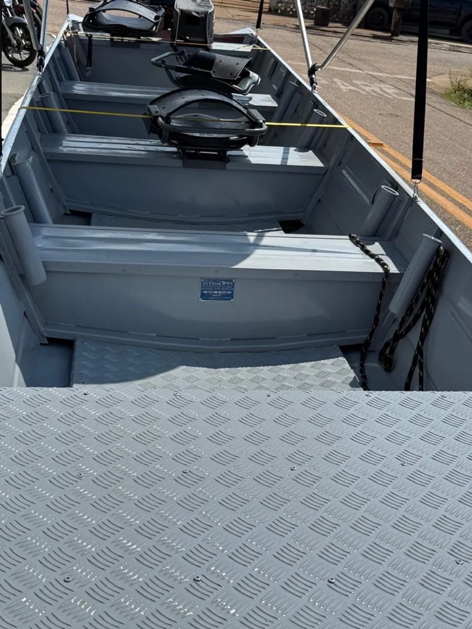 Vende-se esta embarcação completa 25/25 nova  - Foto 7