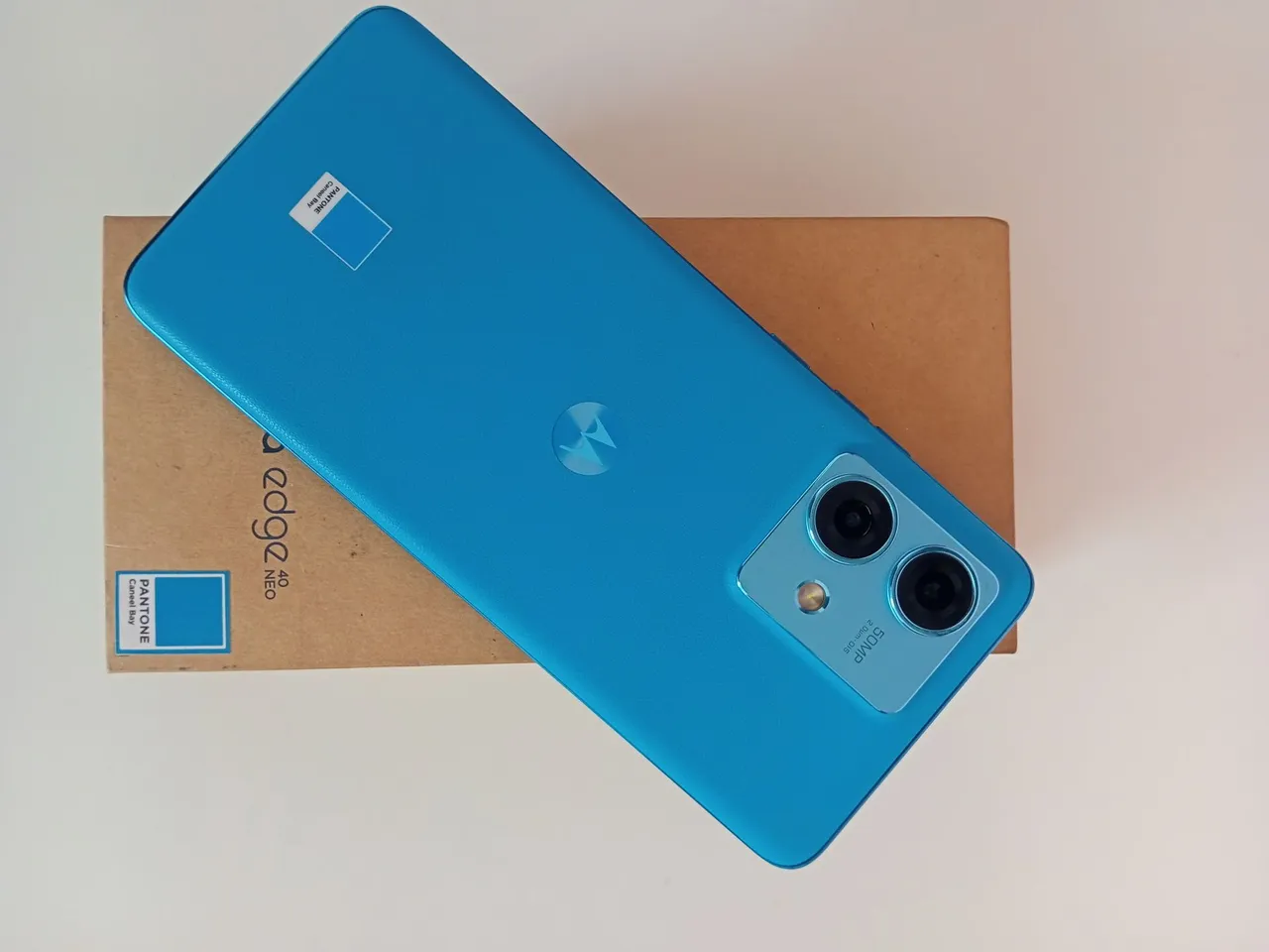 Edge 40 Neo Novinho V ou T