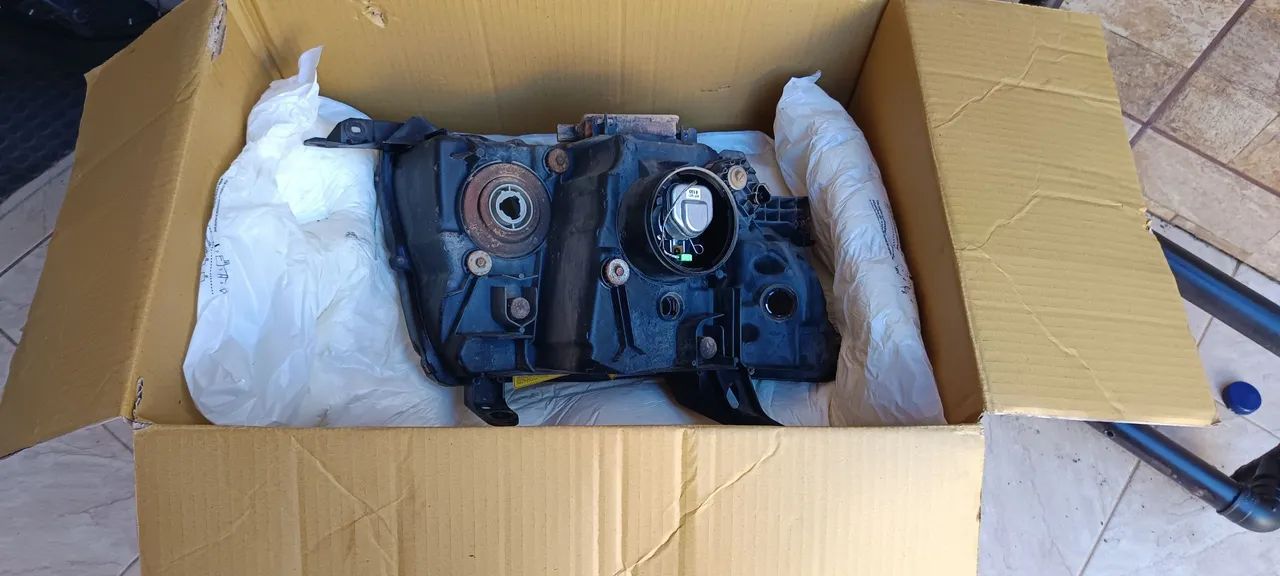 Farol Pajero full - Foto 4
