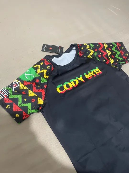 Rash guard - Cody Lynn rasta XL - Foto 5