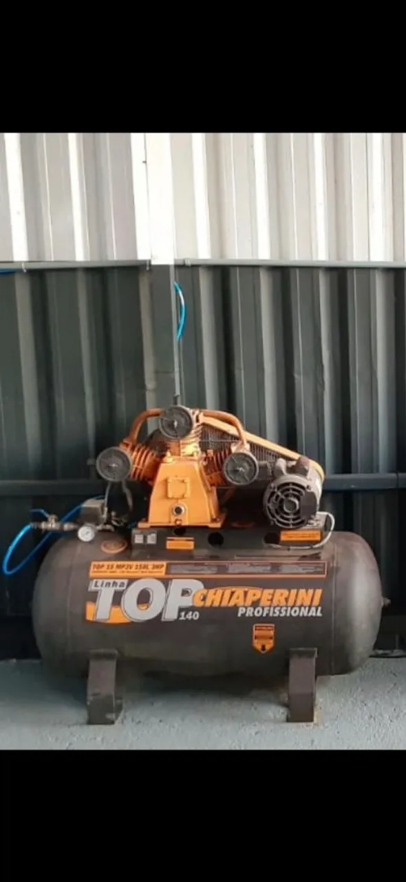 Compressor de Ar Top Chapeperini 140 Litros Profissional