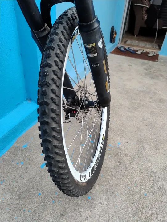 Bicicleta aro 29 - Foto 4