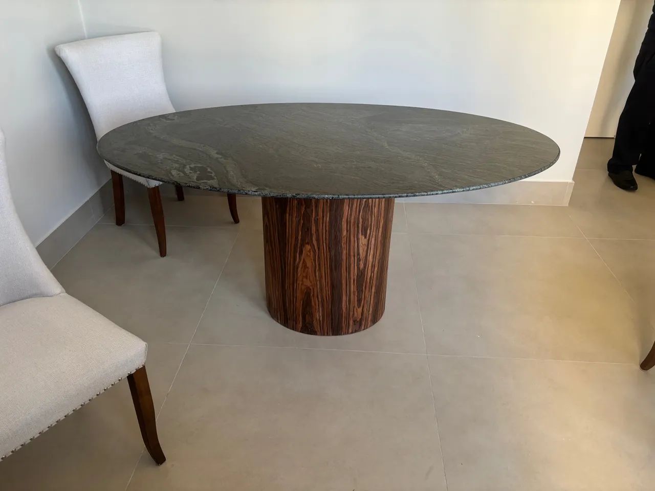 Mesa saarinen verde Guatemala 1,30X0,70  - Foto 4