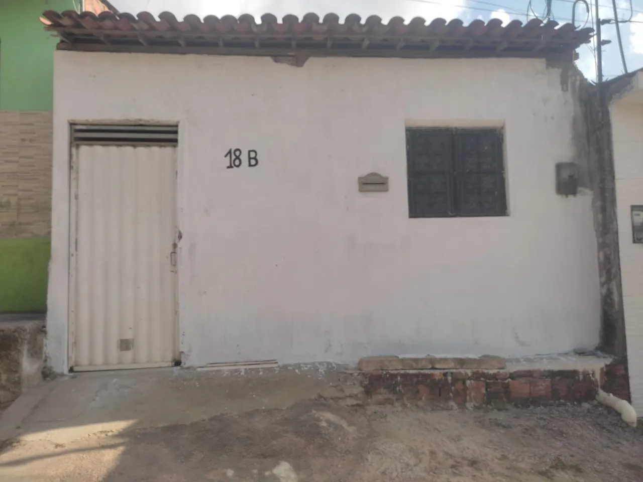 Casa com 3/4 na cerâmica