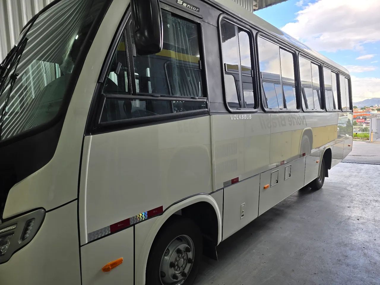 Micro Volkswagen 9.180 - 32 lugares 24/25 - Foto 2