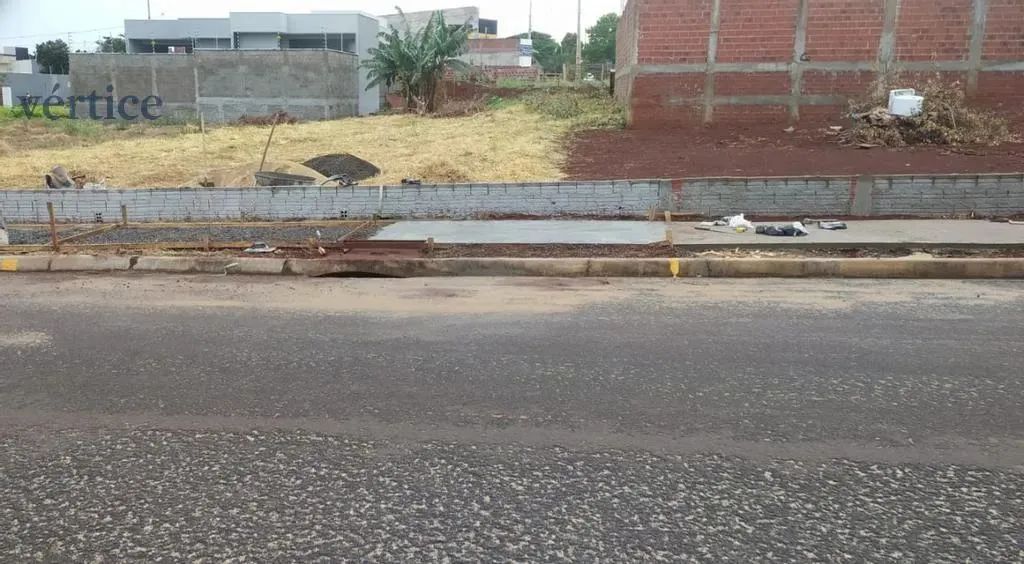Terreno à venda em Sarandi, Jardim Maringá, com 330 m² - Foto 4