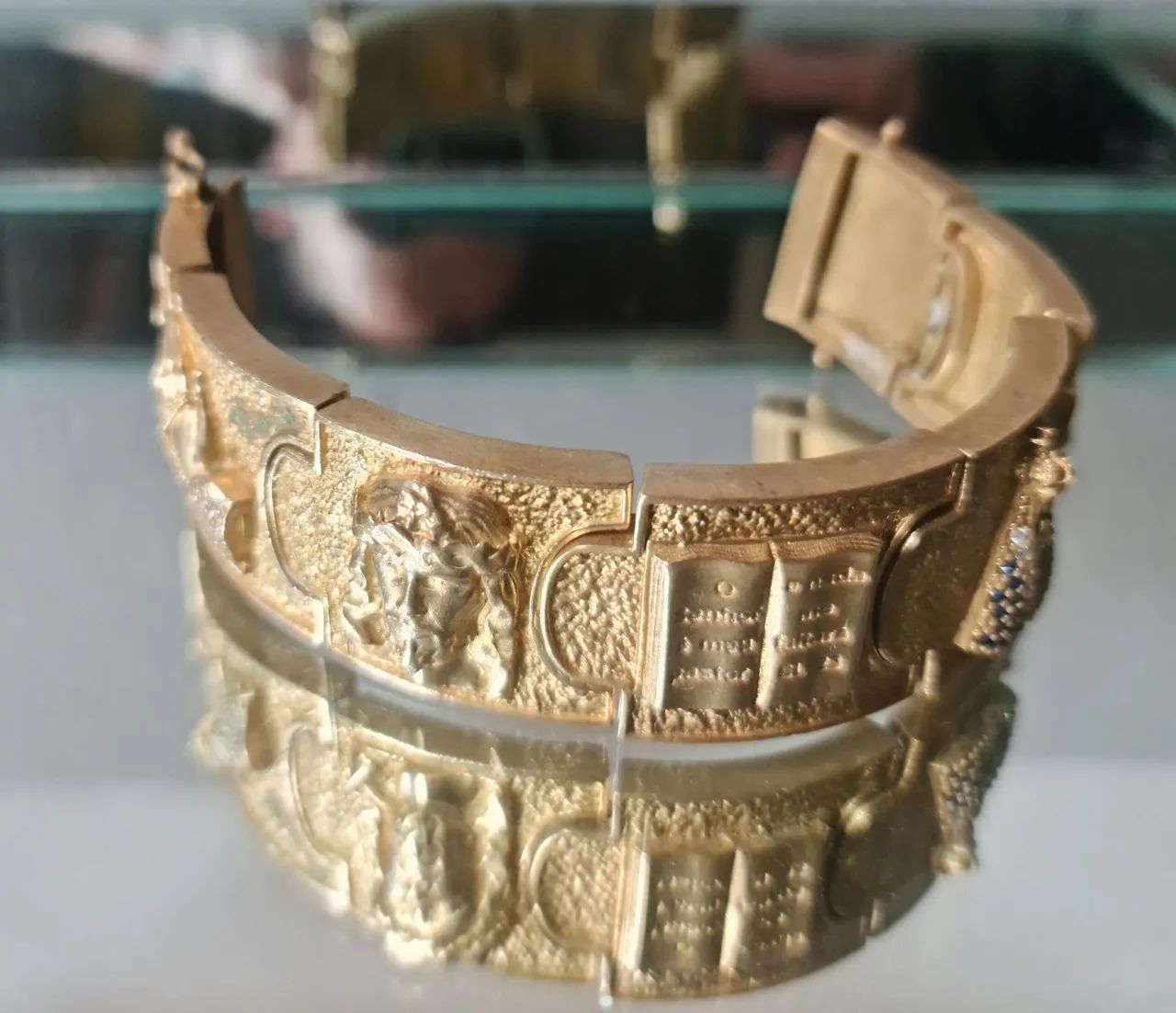 Pulseira banhada em ouro 