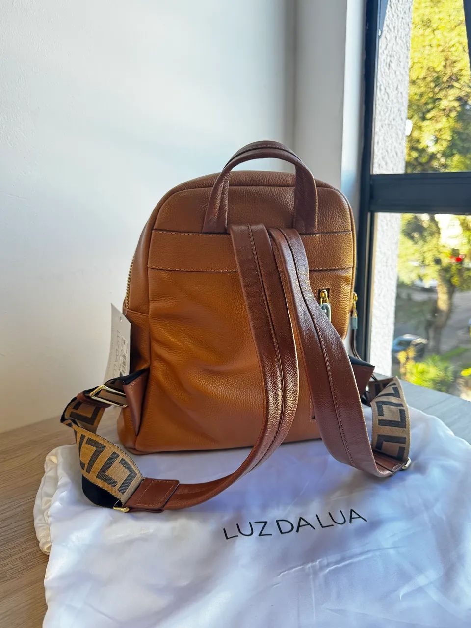 Mochila Marrom nova Luz da Lua em couro - Foto 2
