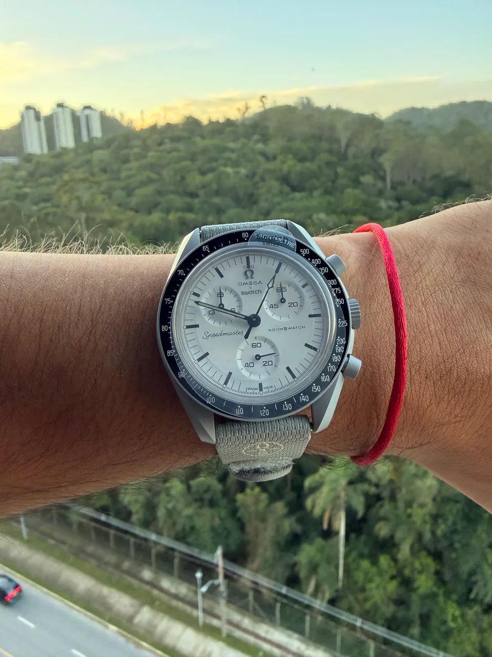 Relógio Omega x Swatch Moonswatch 1965 - Acessórios - Praia Brava