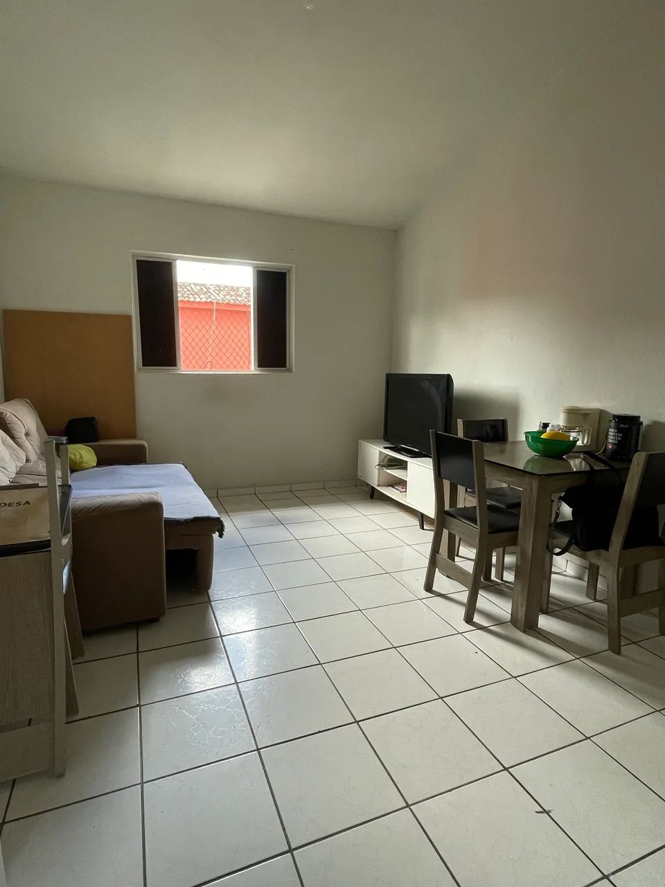 Aluga-se apartamento no curado iv