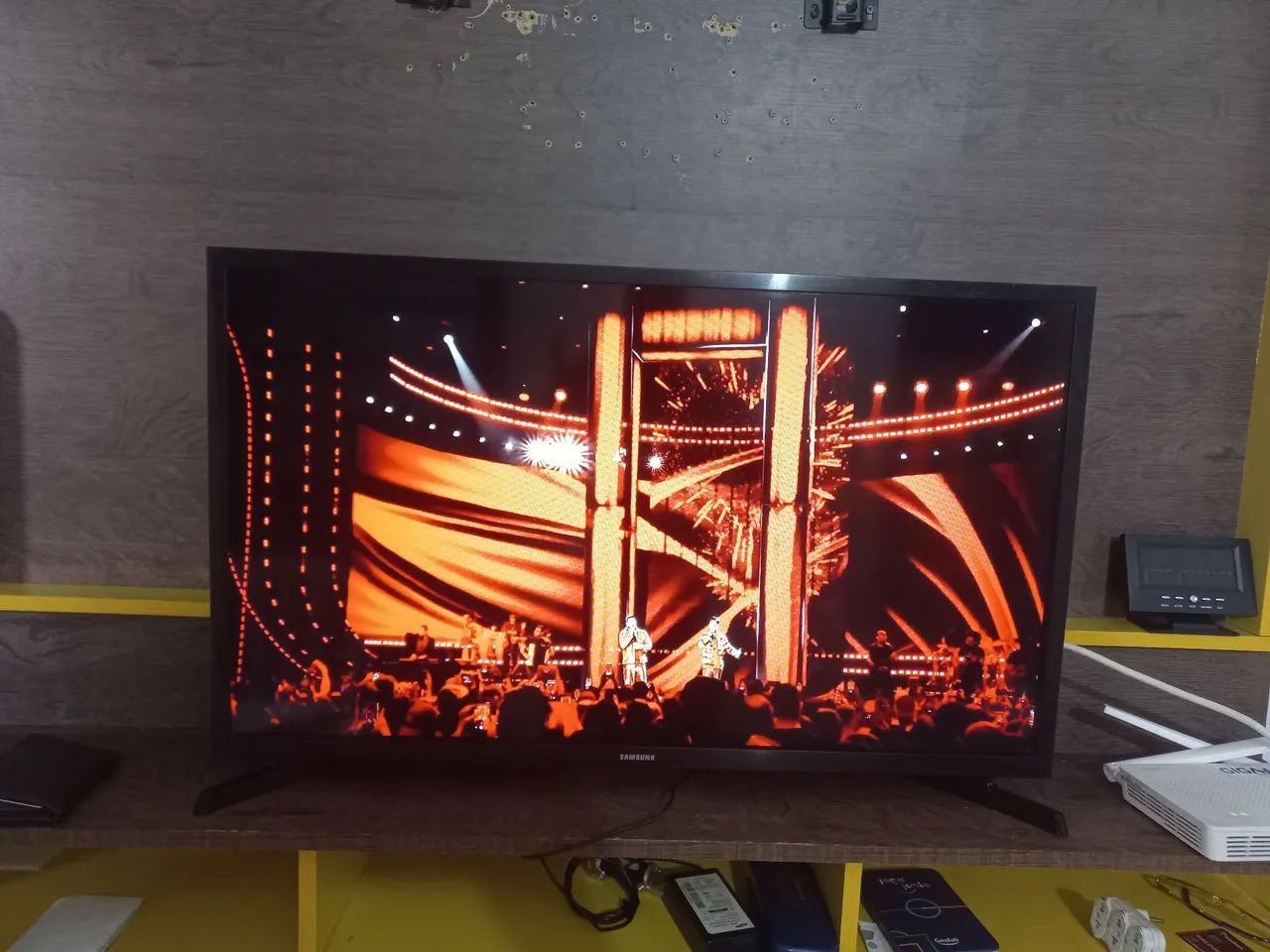 Tv Samsung smart 32 polegadas barato  - Foto 3