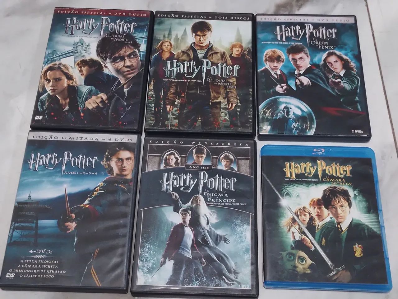 Coleção de Blu Ray  e dvds de Harry Potter .