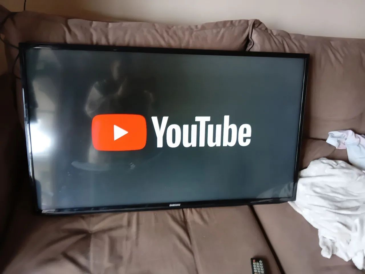 Vendo tv Samsung shmart 50 polegadas funcionando certinho  - Foto 4