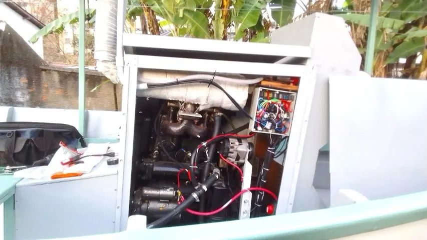 BARCO BATEIRA CHULAPA MADEIRA MOTOR 36HP - Foto 6