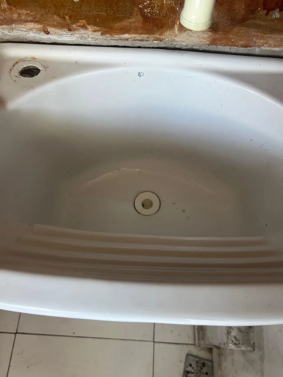 Vendo um tanque 