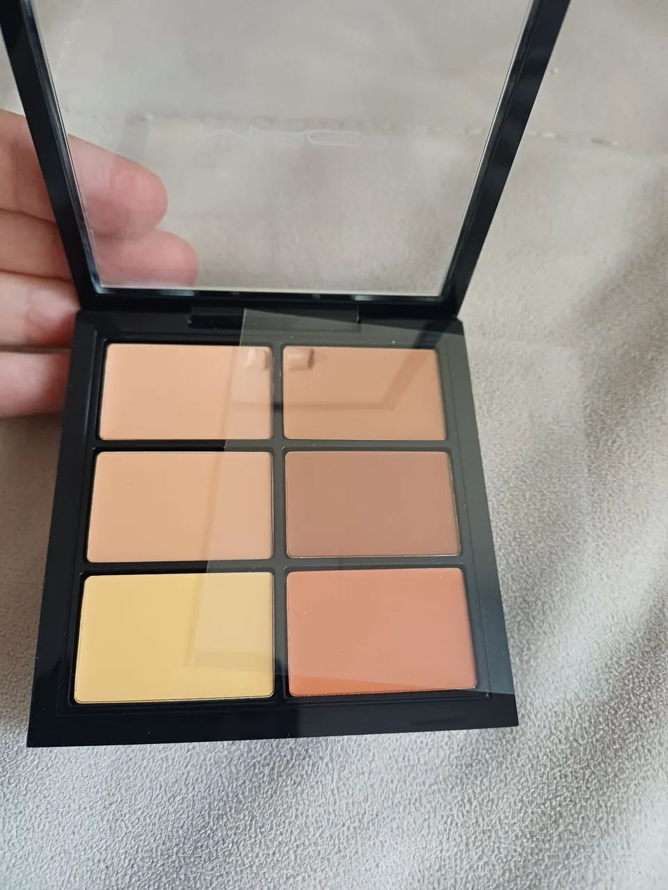 Paleta de Corretivos MAC Studio Fix Pro Conceal and Correct - Cor: Medium Deep - Foto 4