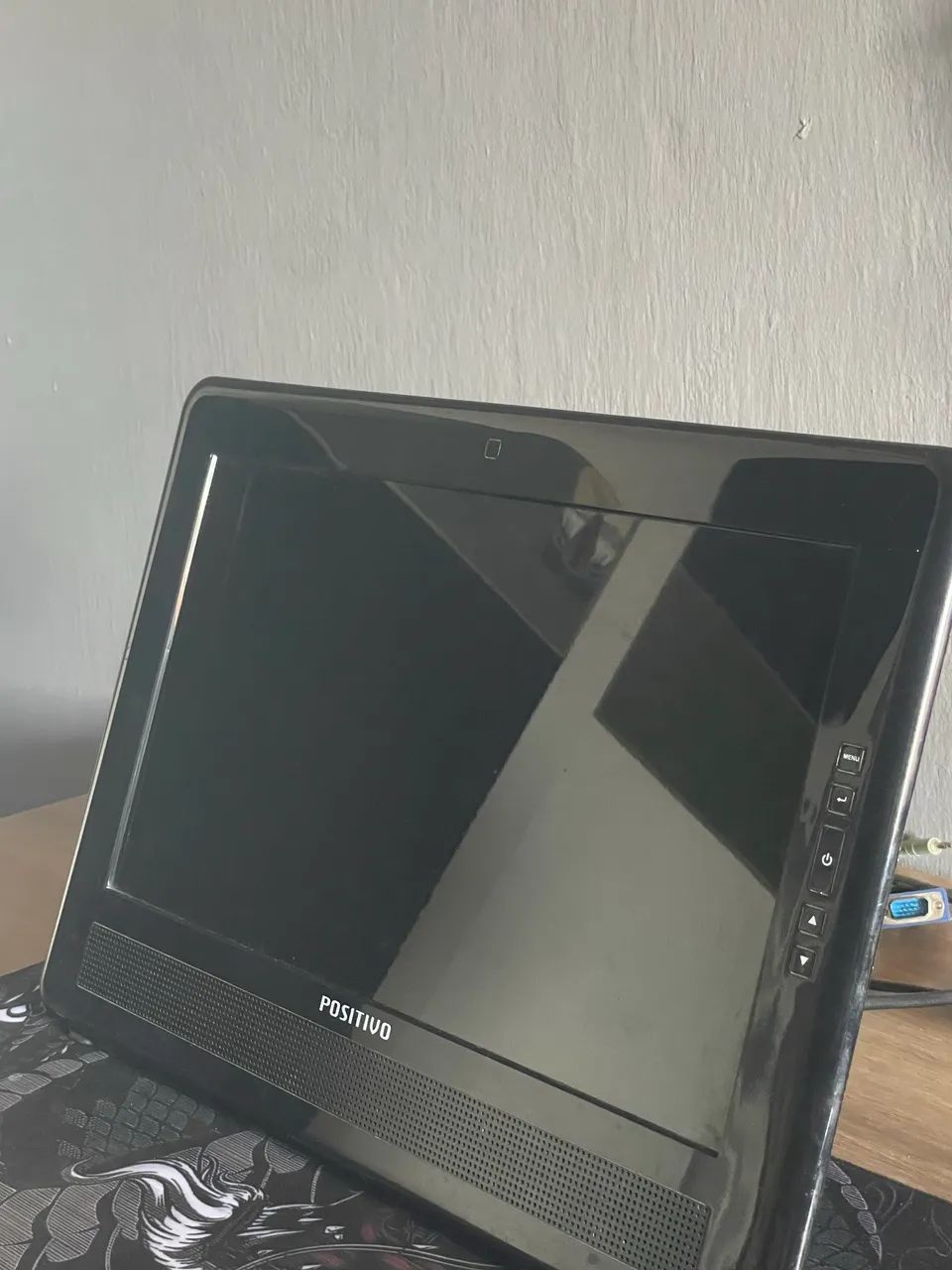 Monitor 15 Polegadas Positivo Smile Light 5623 