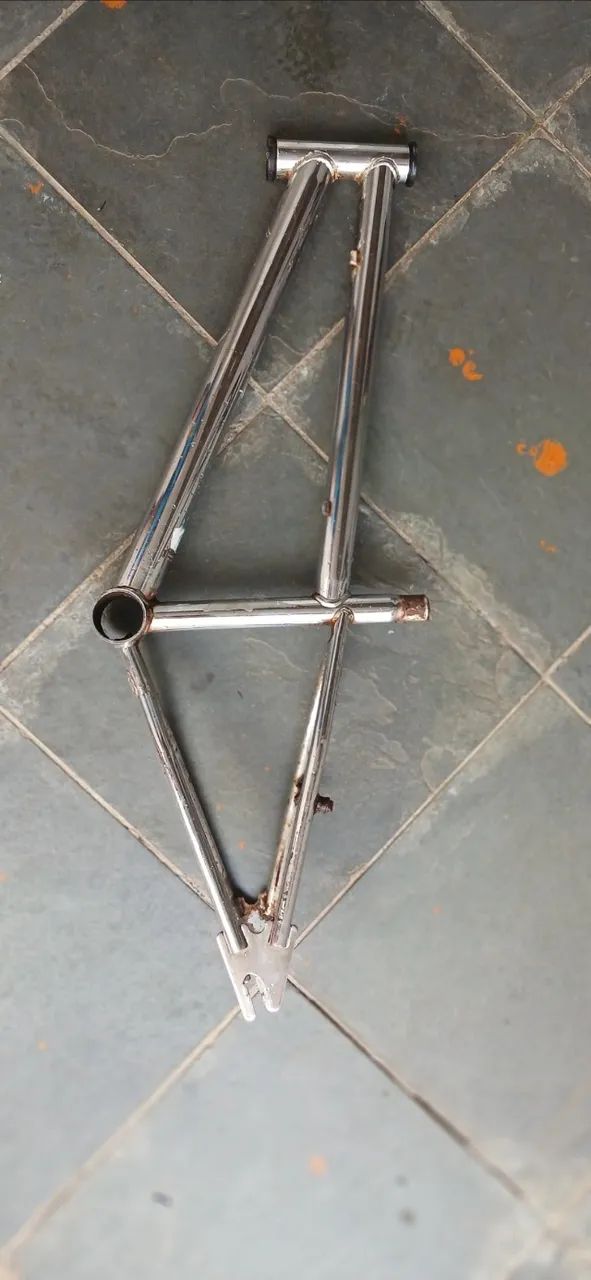 QUADRO ARO 20 CROMADO  - Foto 3