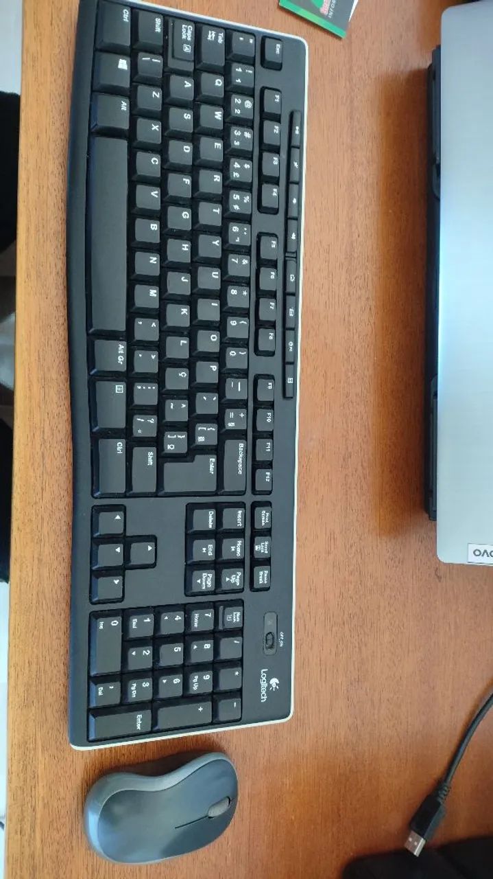 Teclado e mouse sem fio
