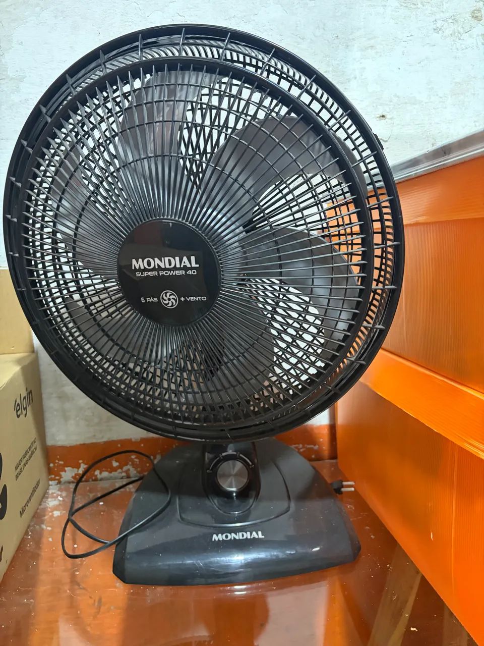 Ventilador de Mesa Mondial 40cm