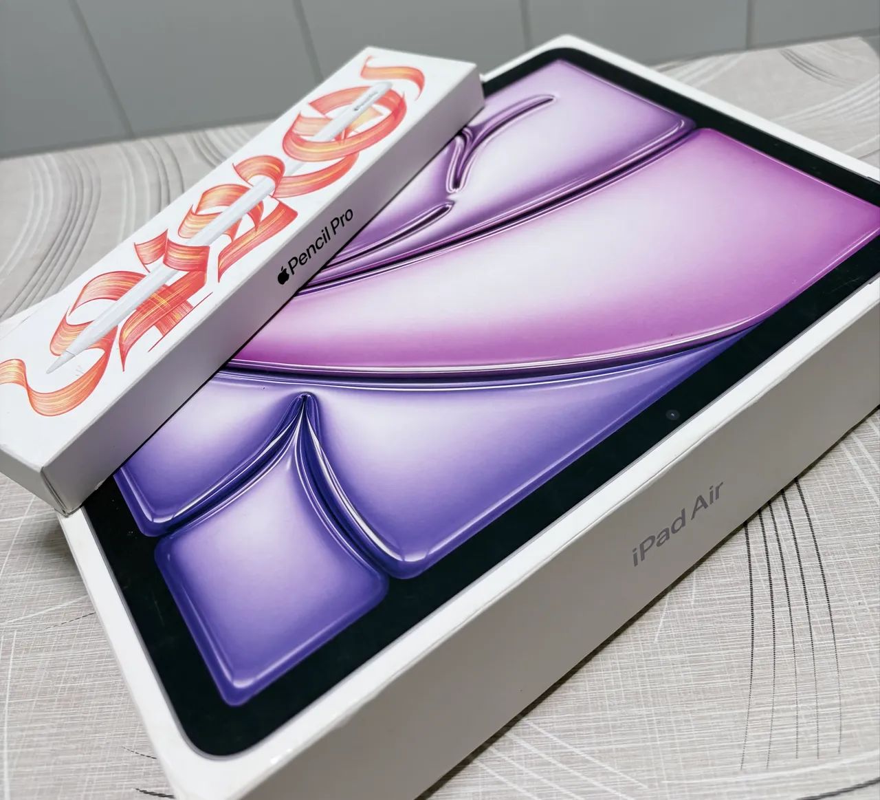 iPad Air M3 128GB ＋ Apple Pencil Pro Ipad Air M3 128GB c/ Apple Pencil Pro - Tablets e E-Readers - Água