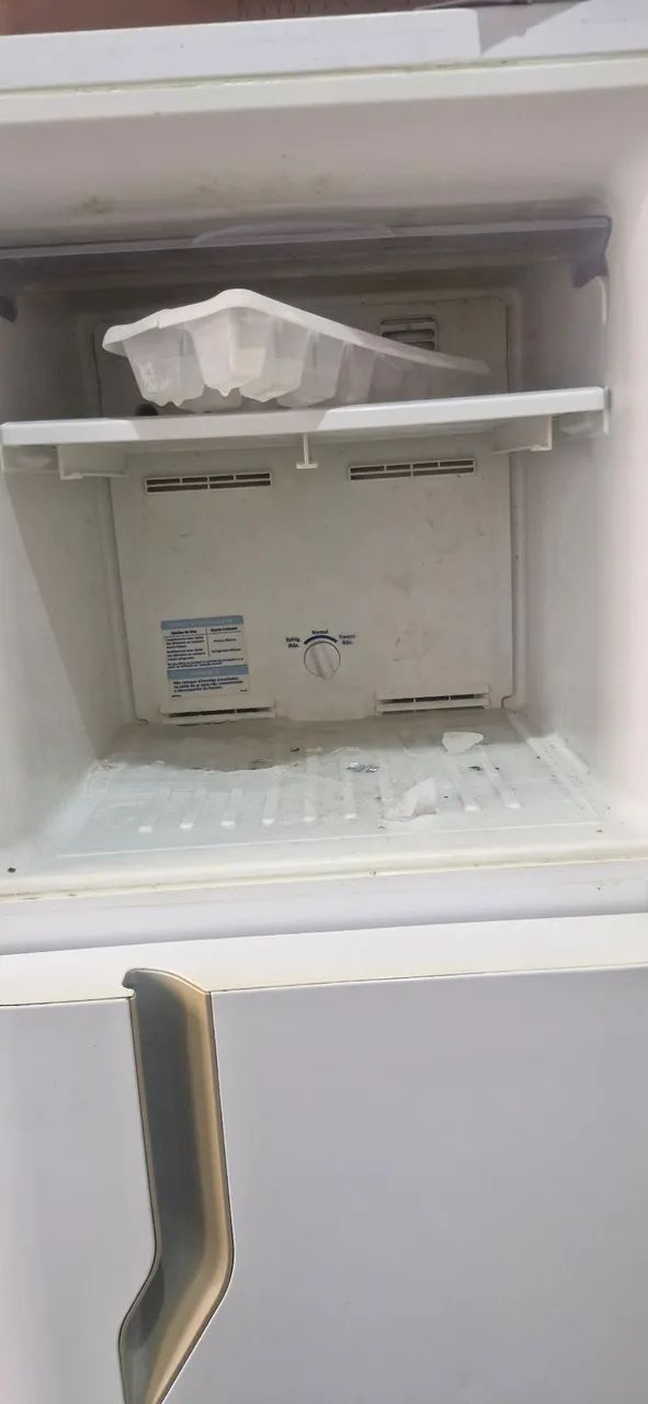 Geladeira Eletrolux - Foto 2