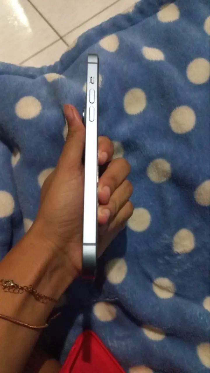 iPhone 14 Plus 