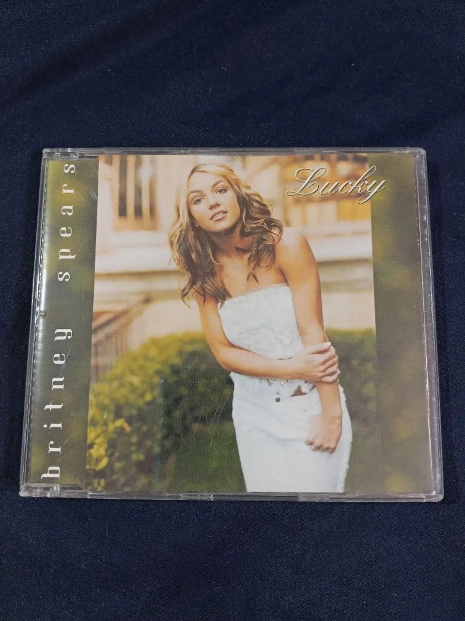 Britney Spears Single Lucky 