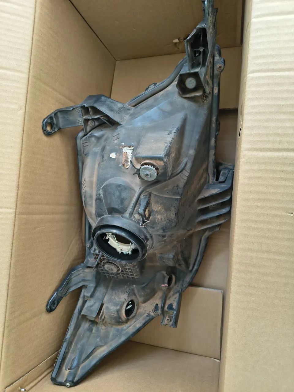 lanterna frontal Hilux  SRV / CD2012  LD e LE  - Foto 5