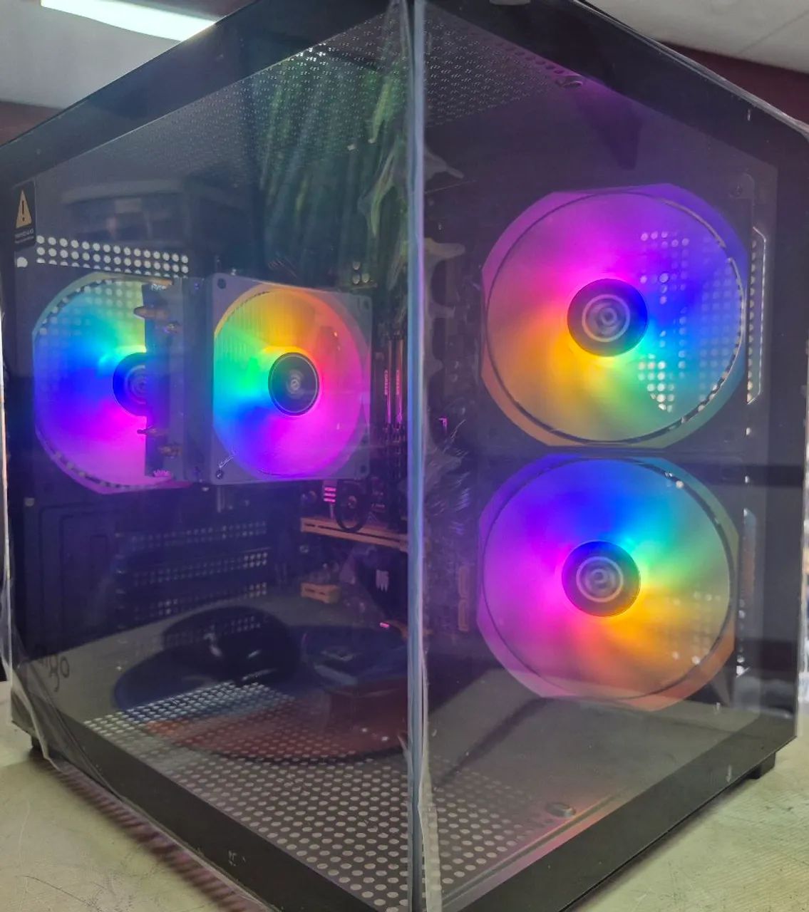 CPU Ryzen 5 2400G 8GB SSD 240GB